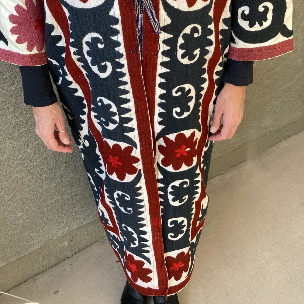 Suzani Hand Embroidered Coat - Picture 4 of 10